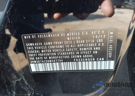 2013 Volkswagen Jetta 2.0L S z USA, uszkodzony, nr VIN 3VW2K7AJ2DM387704